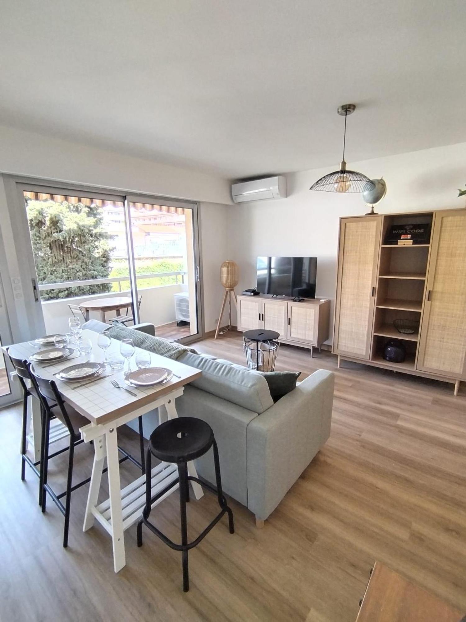 Studio Avec Coin Nuit Roquebrune-Cap-Martin Exteriör bild